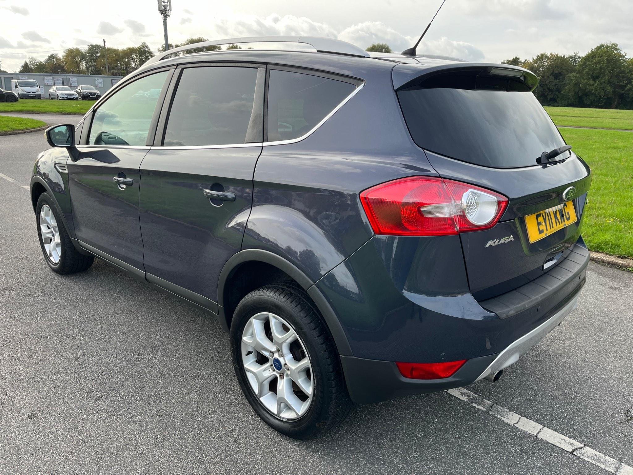 Used 2011 Ford Kuga 2.0 TDCi Zetec 2WD Euro 5 5dr for sale in