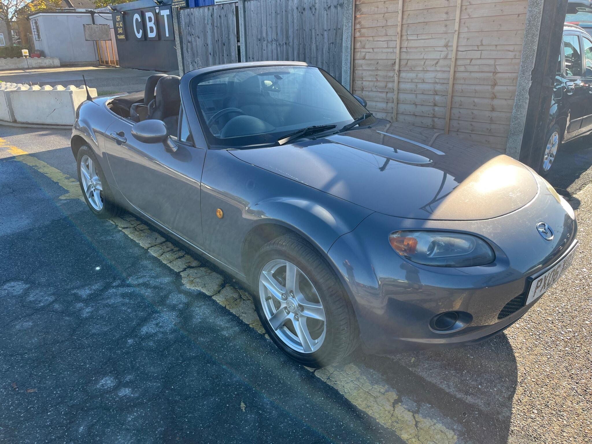 2006 Mazda MX-5